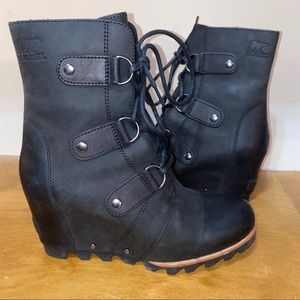 SOREL JOAN OF ARCTIC MID WEDGE BLACK LEATHER 7